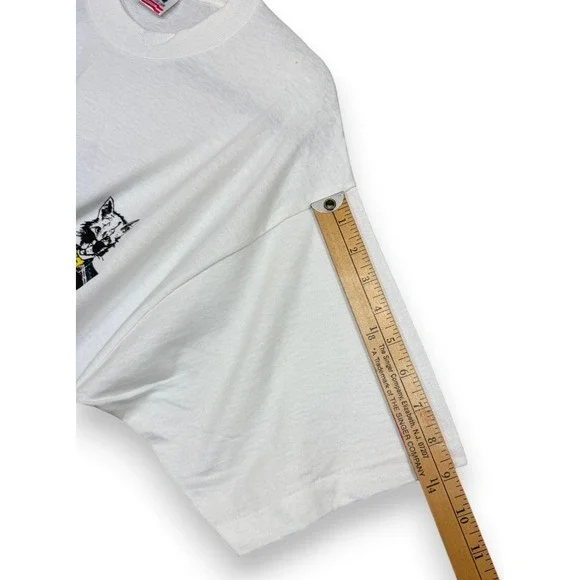 Vintage 1990 Tomkats Catering T Shirt L White Sgt Bilko Film Crew Promo Cat - Picture 12 of 14